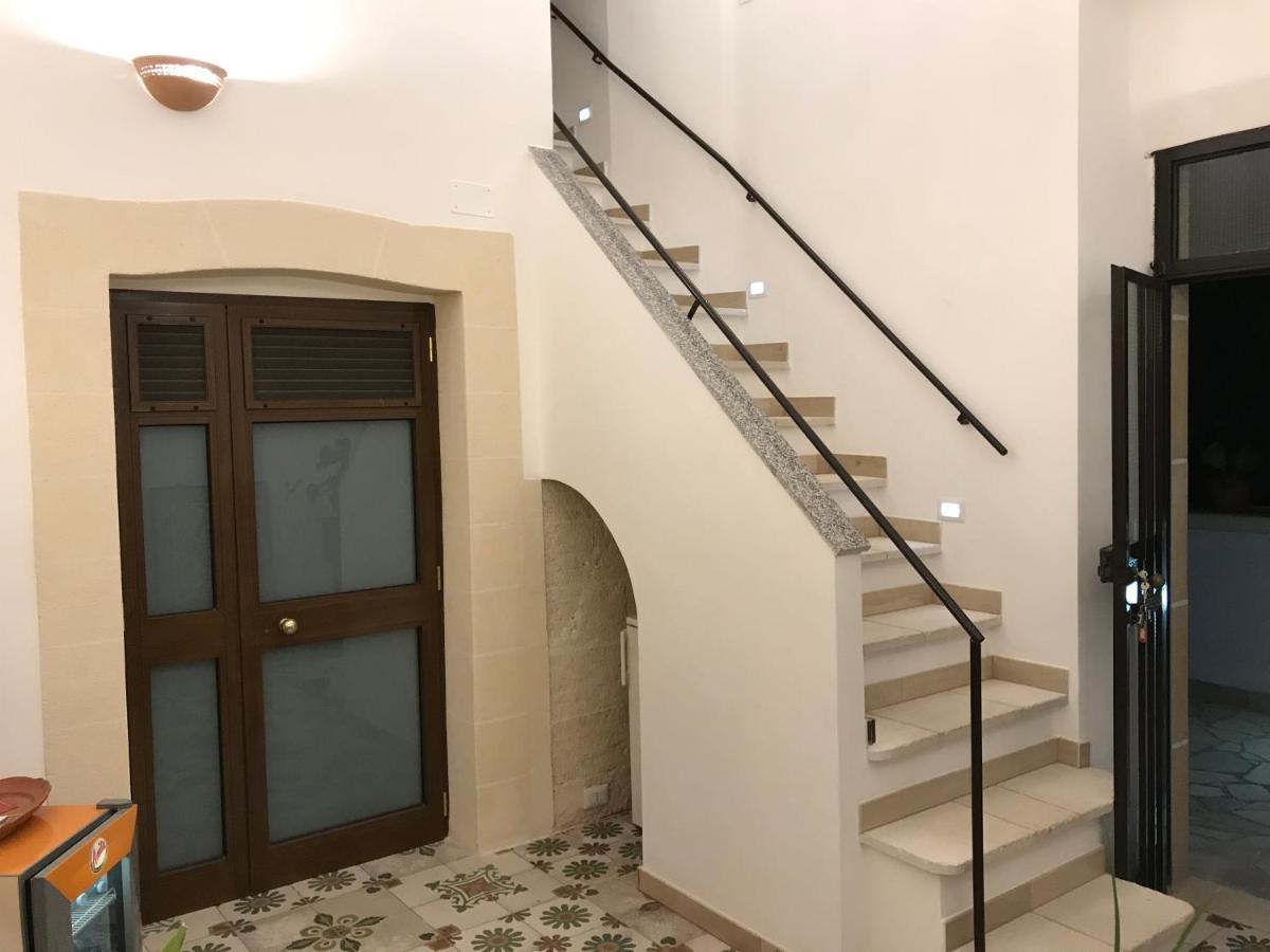Affittacamere Fuori Porta 格罗塔列 外观 照片