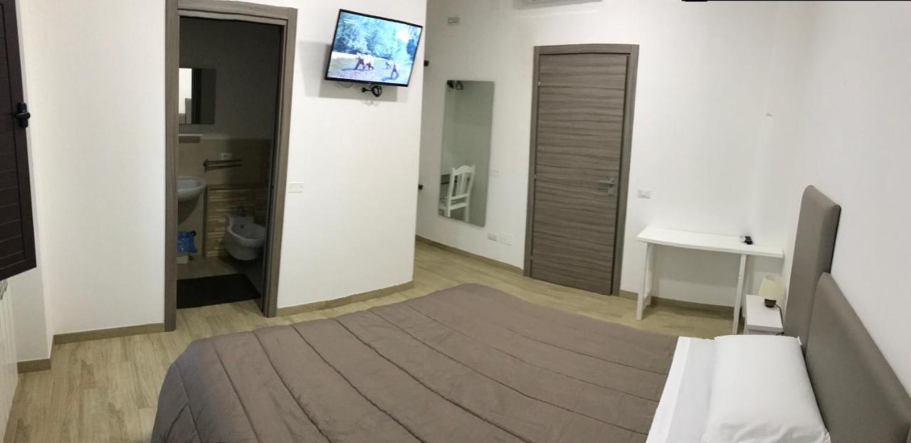 Affittacamere Fuori Porta 格罗塔列 外观 照片
